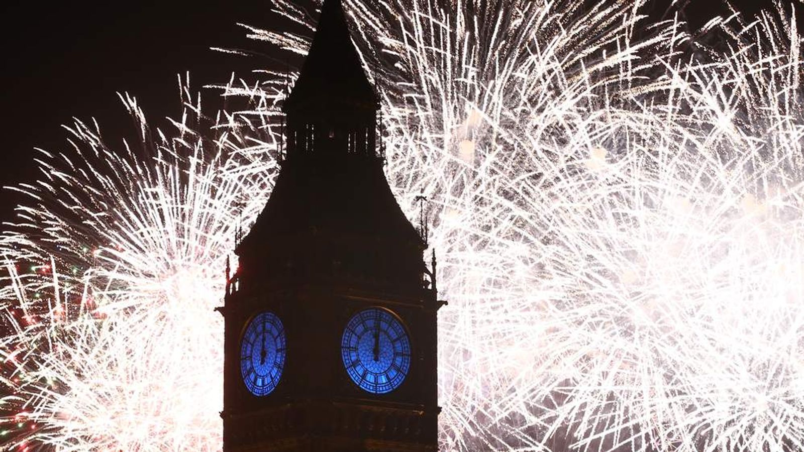 Happy New Year Big Ben Chimes In 2016 World News Sky News