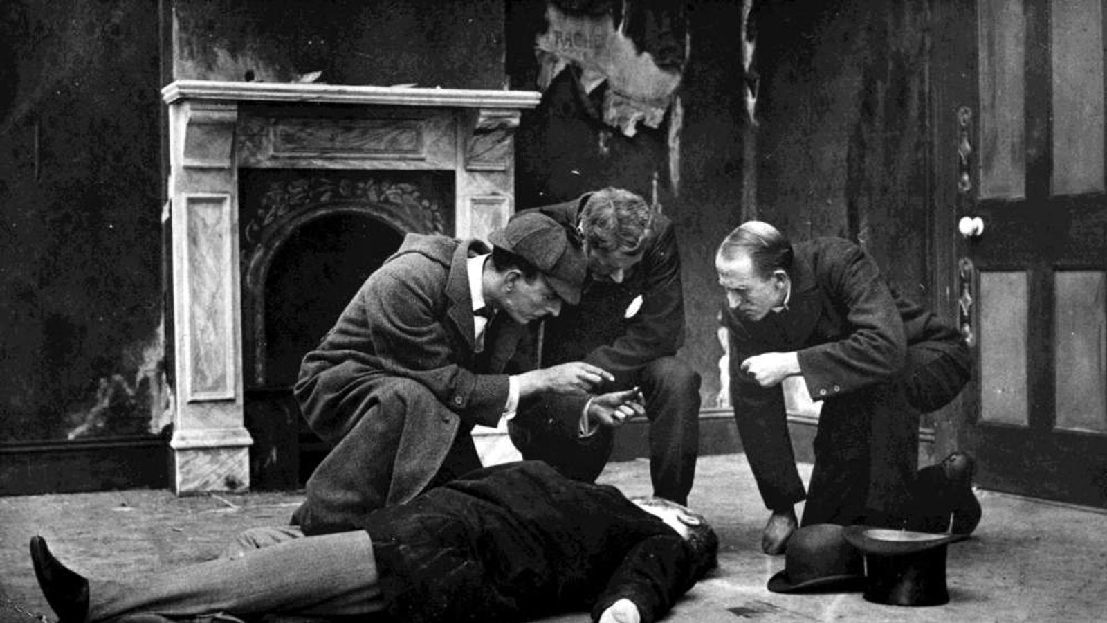 Sherlock Holmes Investigates the Murder in Euston SQ by Ronald Pearsall Sherlock Holmes Investigates the Murder in Euston SQ by Ronald Pearsall