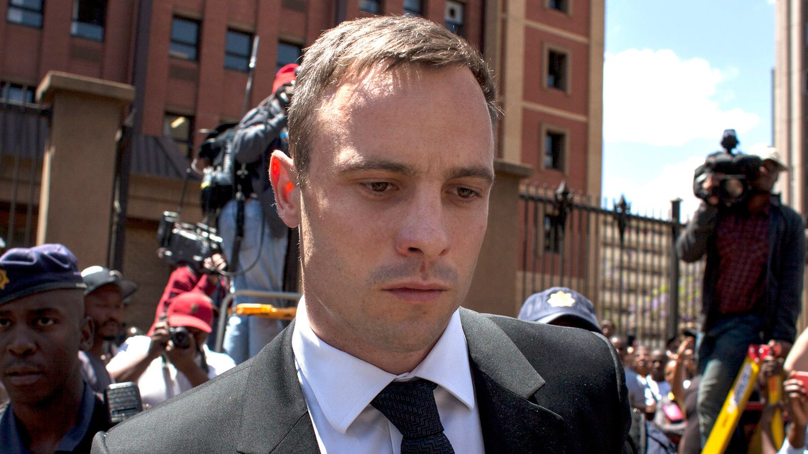 Oscar Pistorius let out of prison for four hours to attend grandmother ...