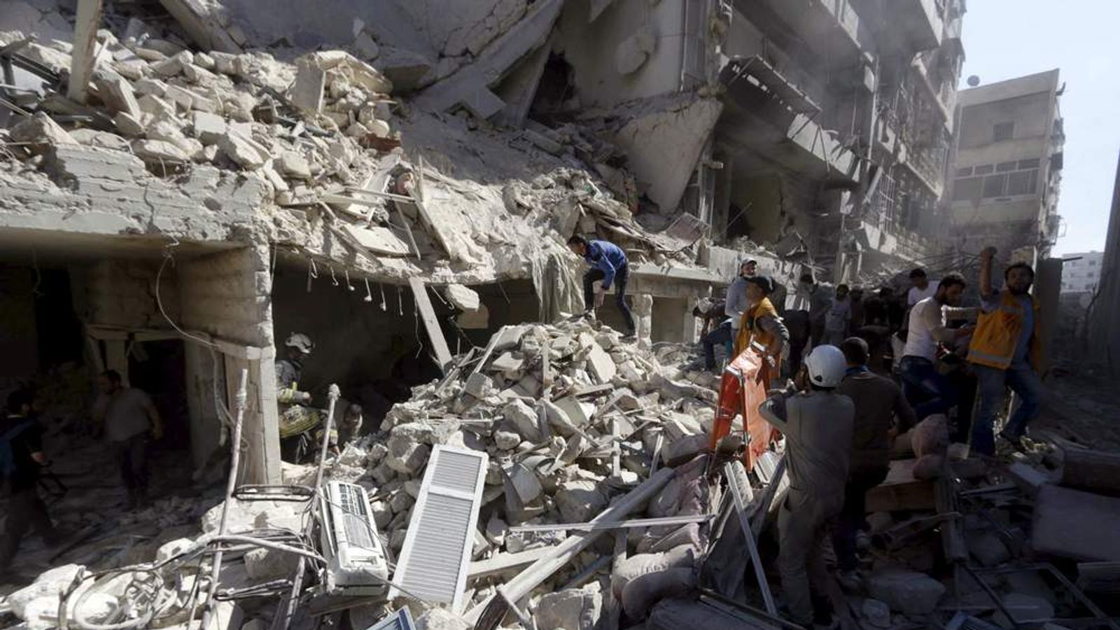 Amnesty Slams Syria Over Barrel Bombs | World News | Sky News
