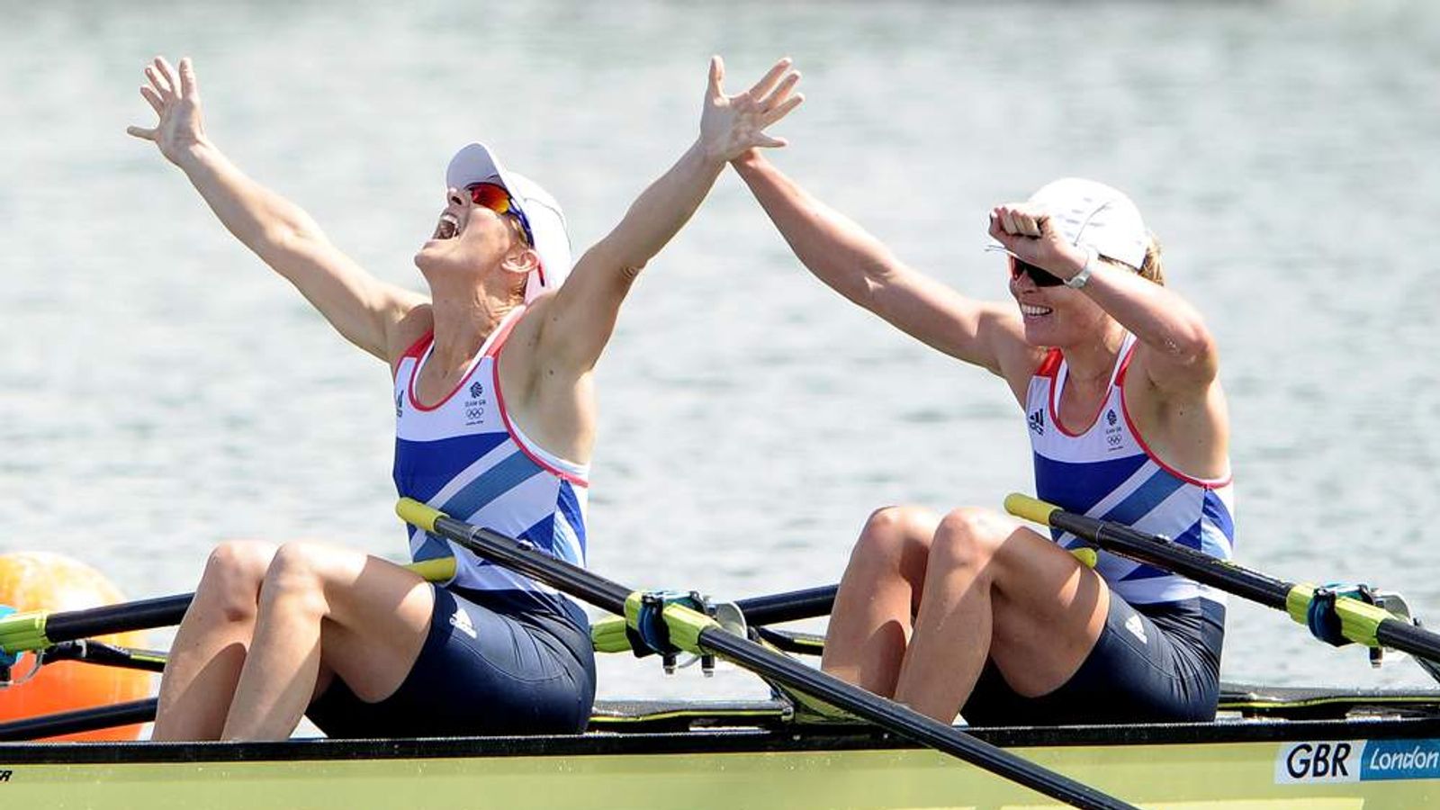 Gold for GB rowers Grainger and Watkins | Scoop News | Sky News