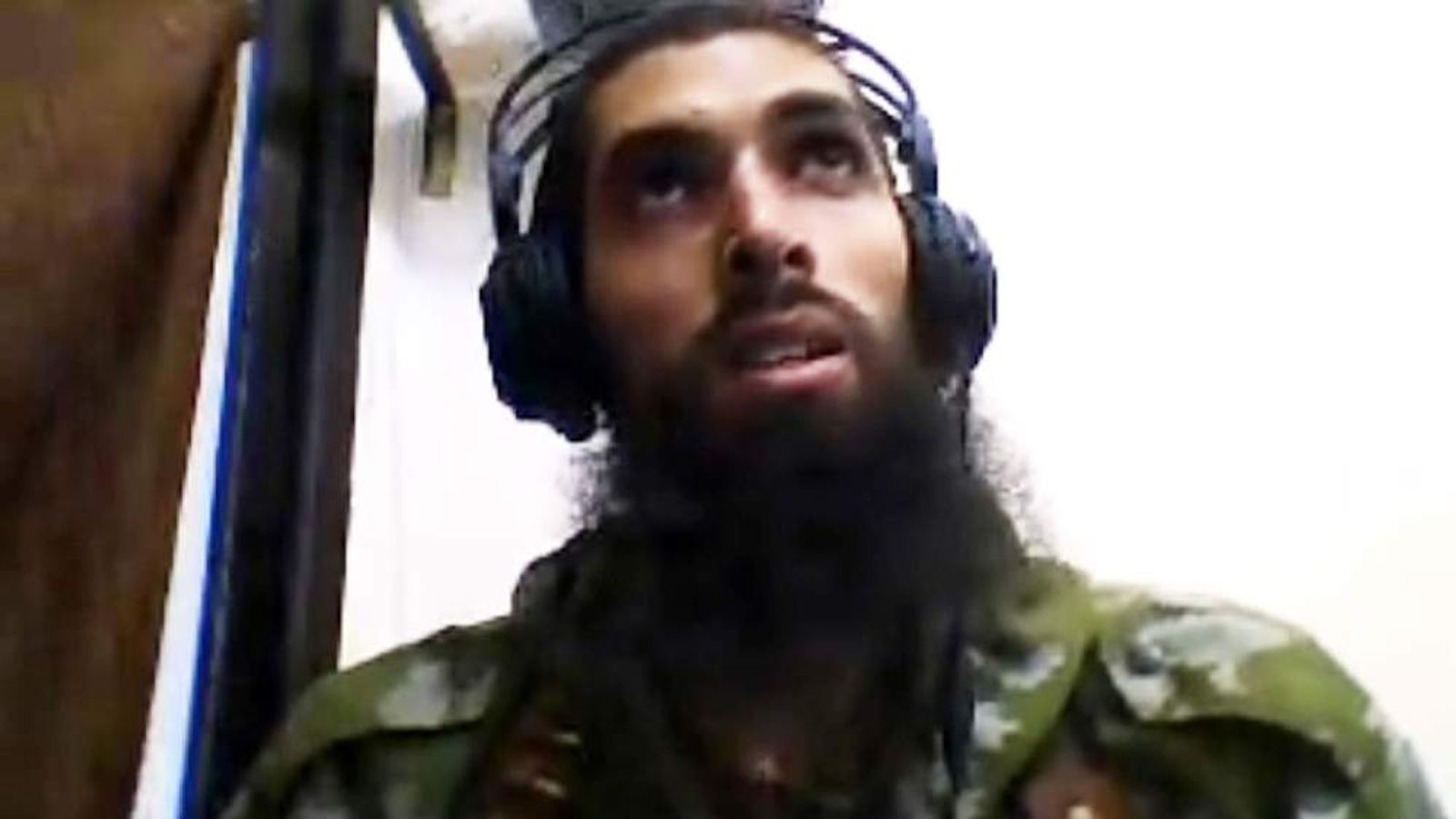 Syria Fighter Admits Training British Teens   Yilmaz Jihadi Fighter 1 3579829 