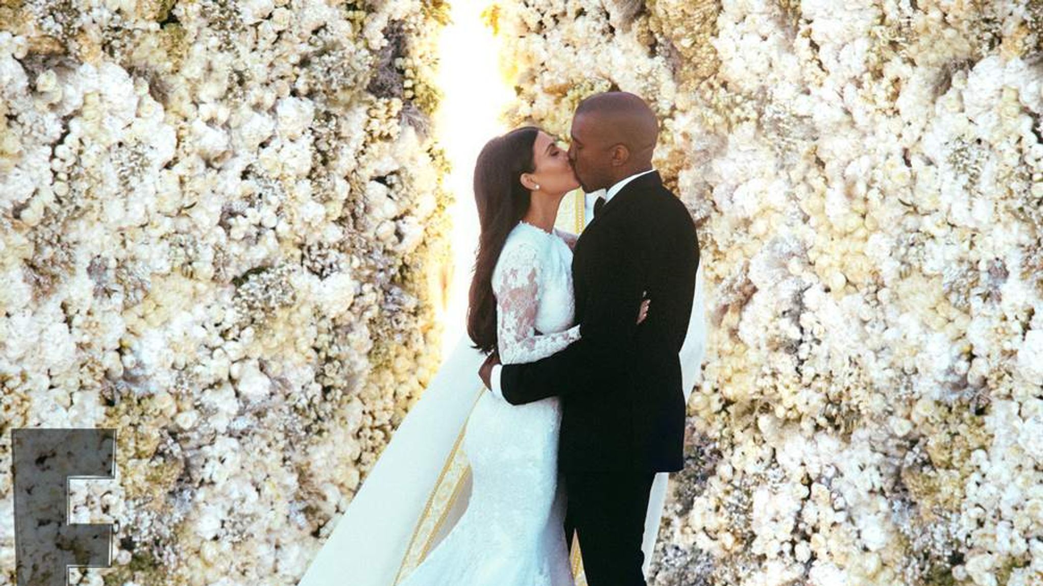 Kim And Kanye's First Official Wedding Photos Ents & Arts News Sky News