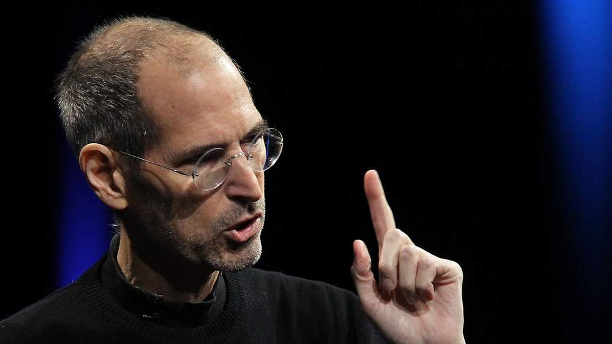 Author: Tim Cook Offered Steve Jobs His Liver | Science & Tech News | Sky  News