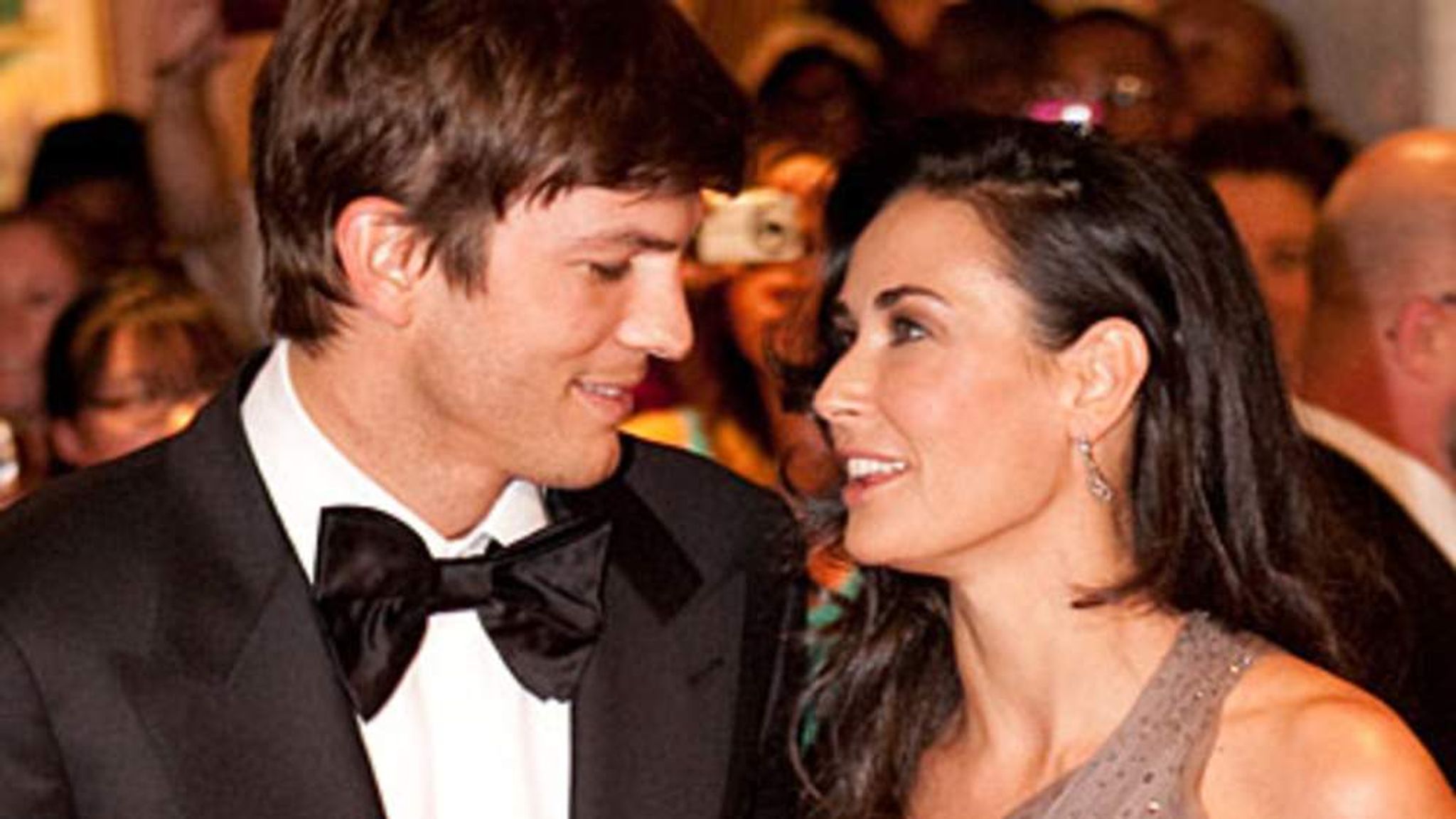 Ashton Kutcher Files For Demi Moore Divorce Ents & Arts News Sky News