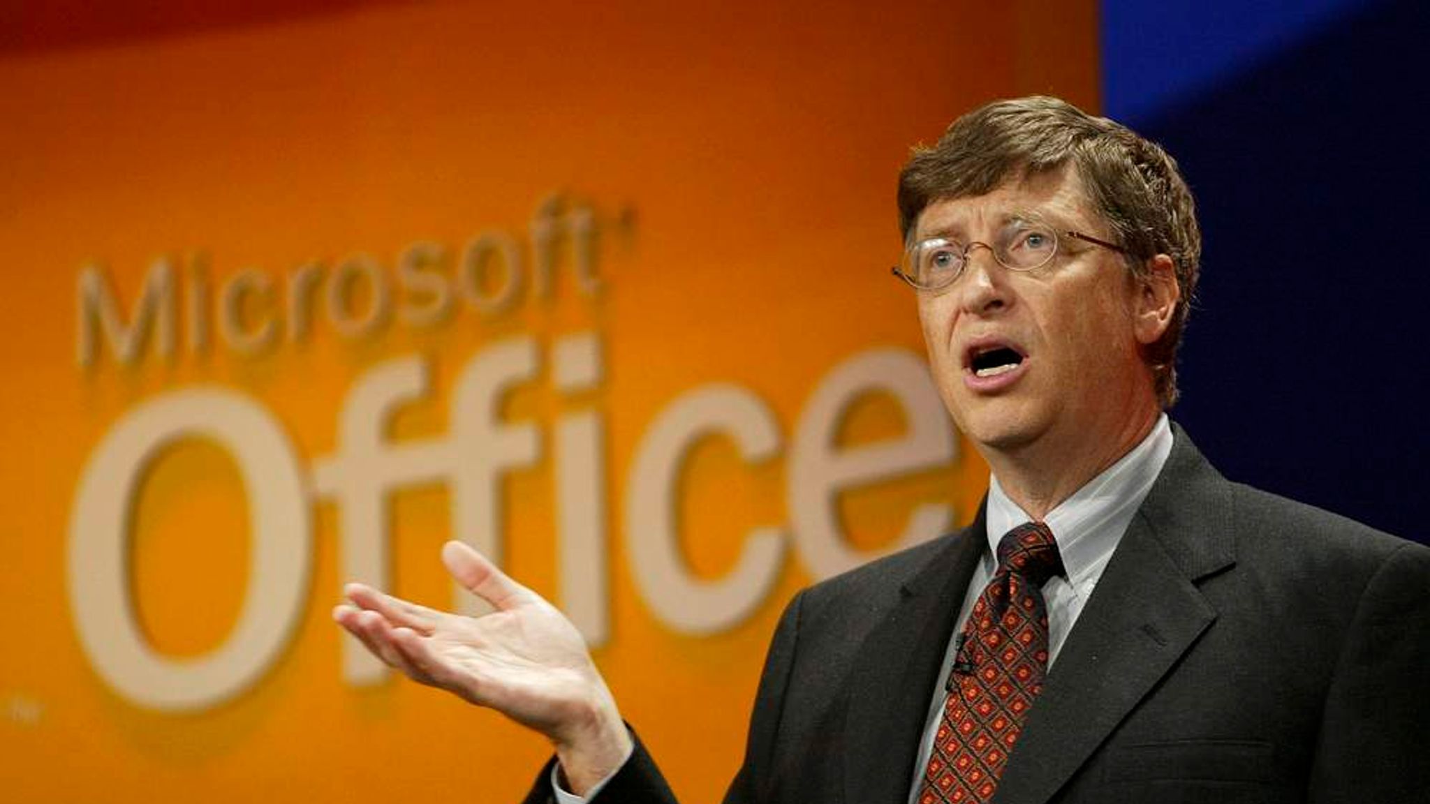 Оф сайт гейтс. Билл Гейтс. Билл Гейтс 1998. Билл Гейтс (28 октября 1955). Билл Гейтс Майкрософт.
