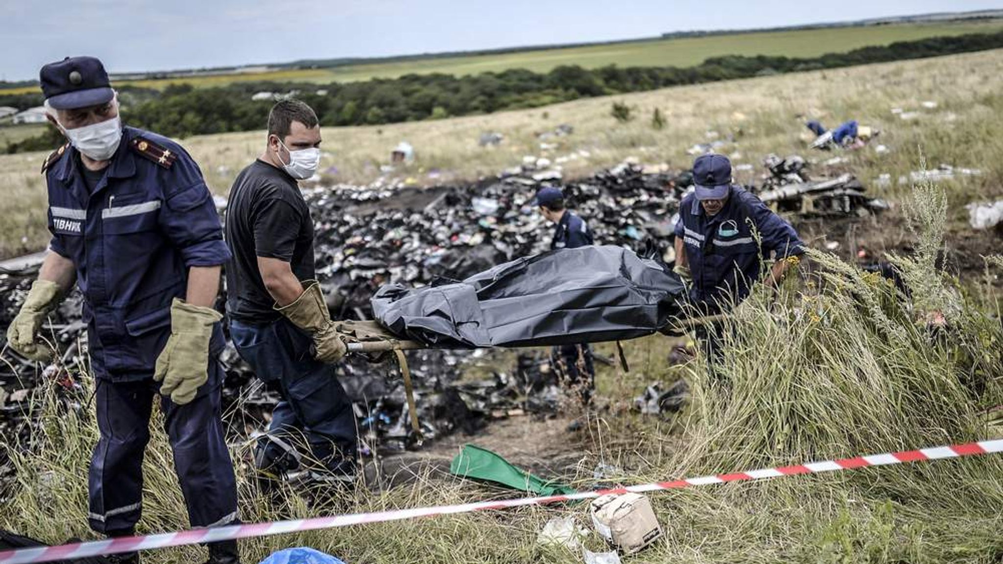 Mh17 Victims May Take Months To Identify Uk News Sky News