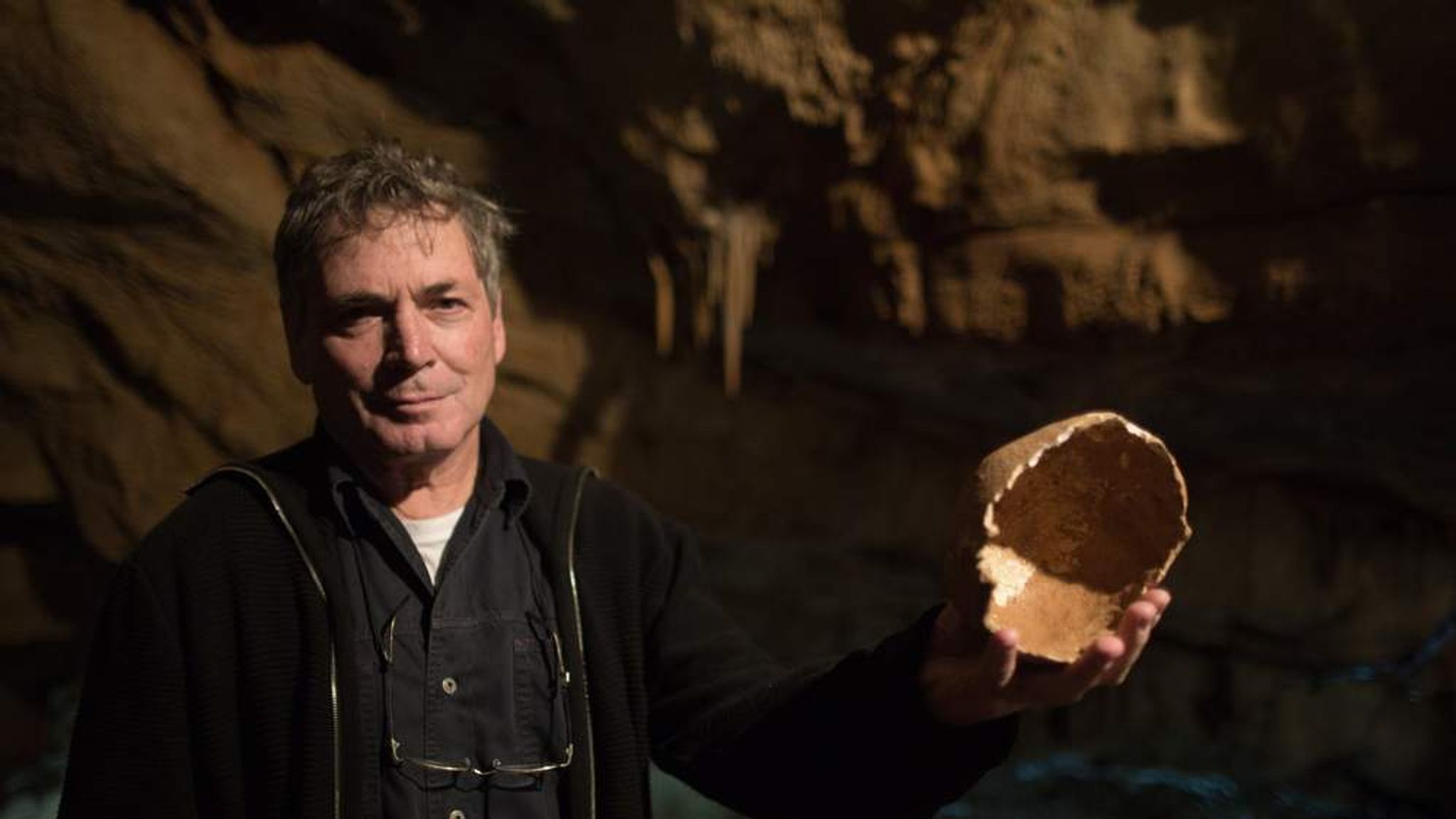 Ancient Skull Discovery Offers Evolution Clue | World News | Sky News