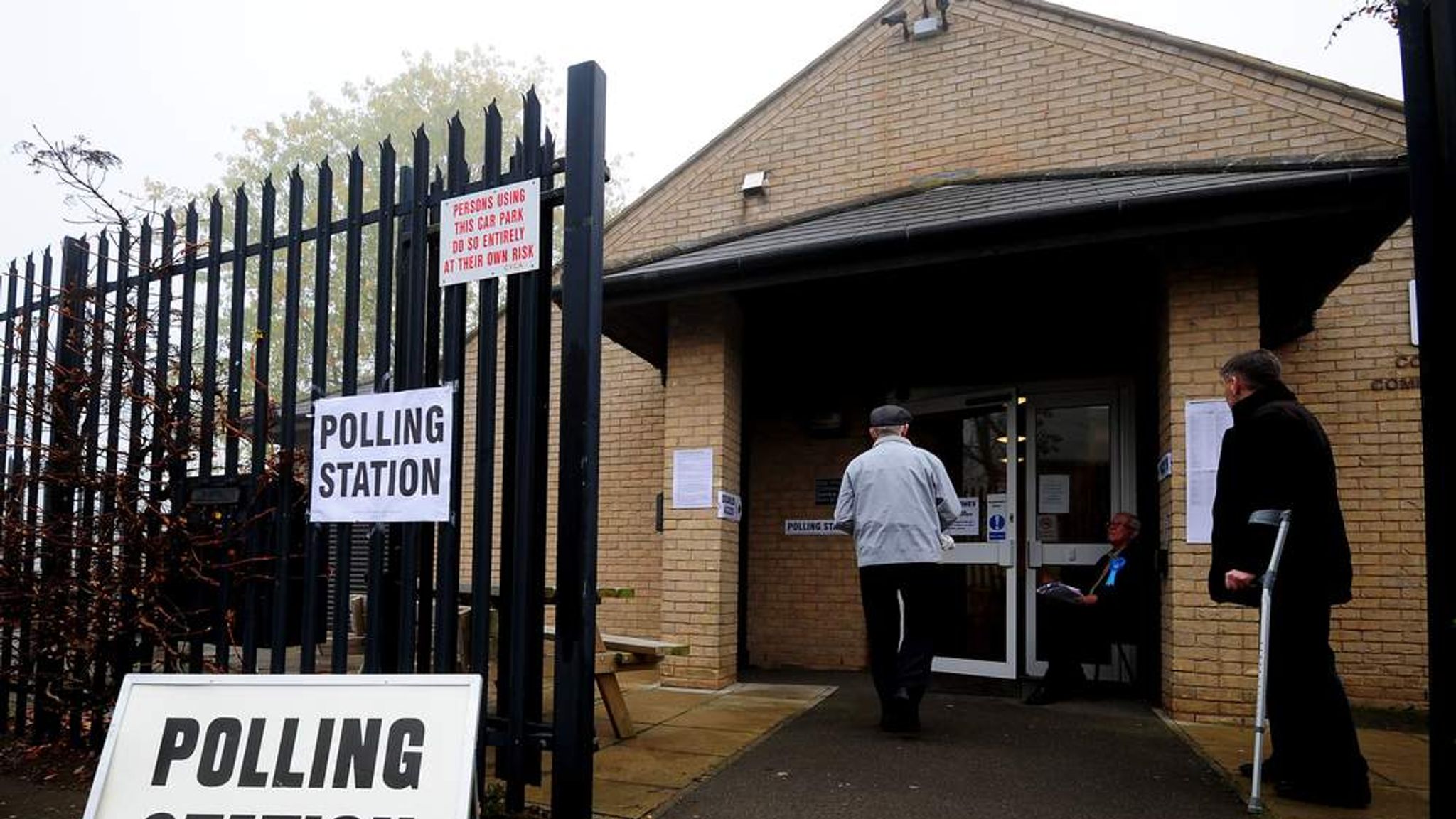 Corby By Election Voters Head To Polls Uk News Sky News 