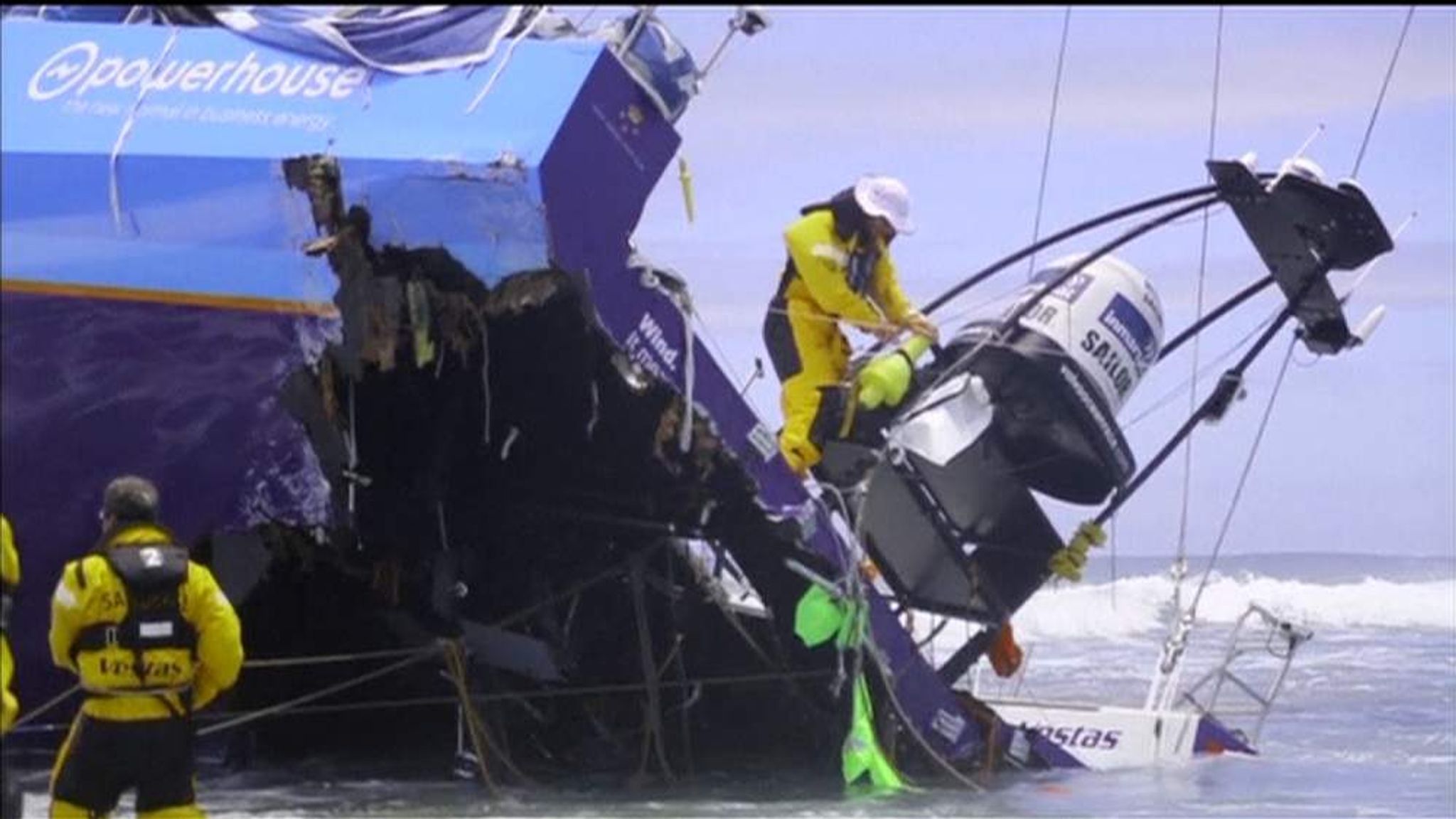 vestas yacht crash