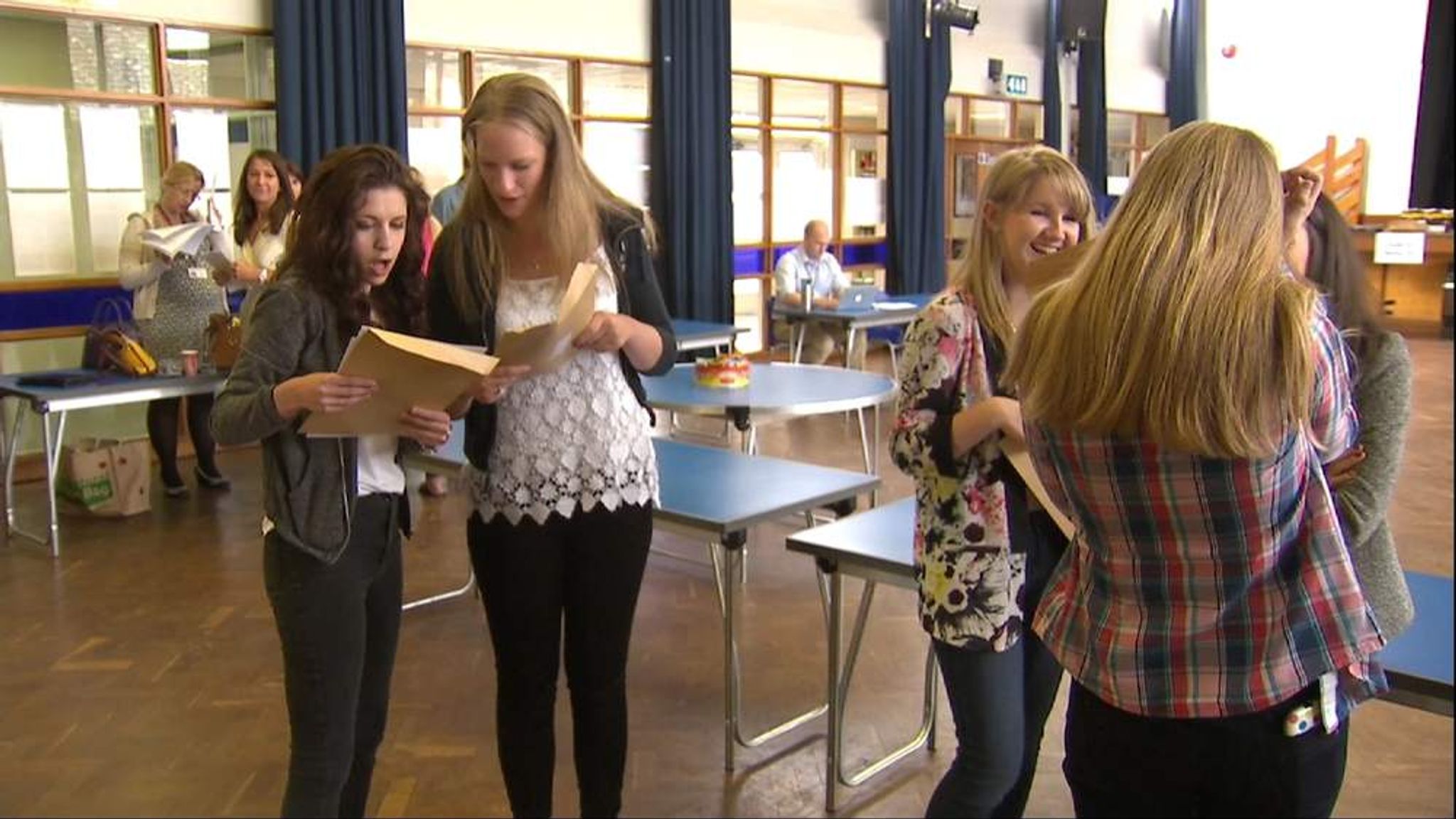 Gcse Pass Rate Falls For Second Year Running Politics News Sky News 7102