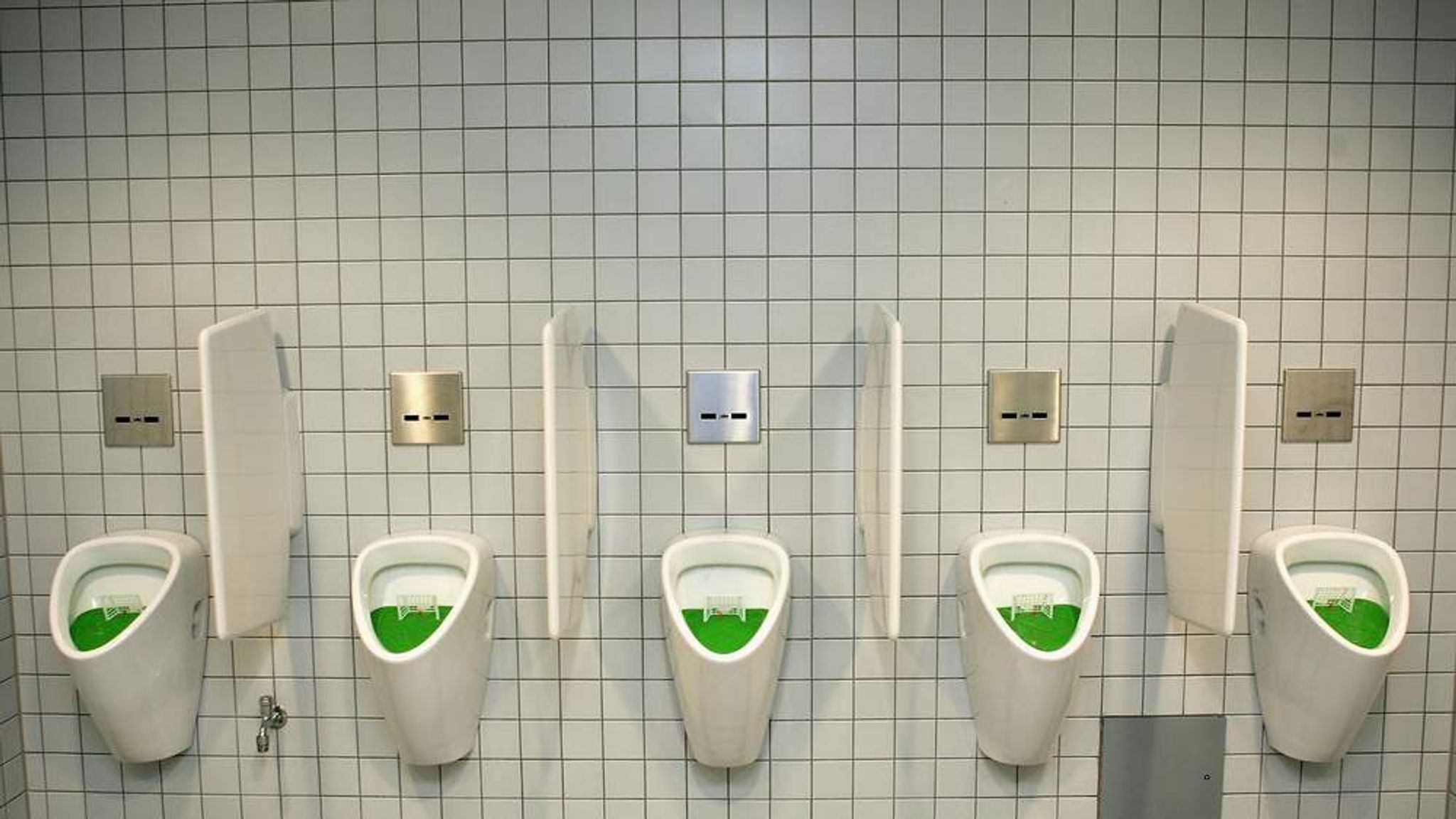 Splash-Free Urinal Unveiled By Physicists.