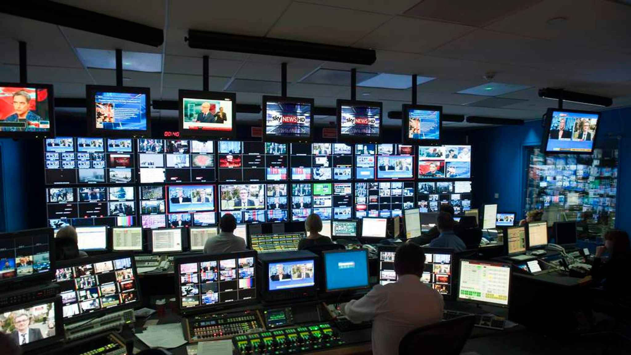 BSkyB Sees Half-Year Profit Up 8% To £647m | Money News | Sky News