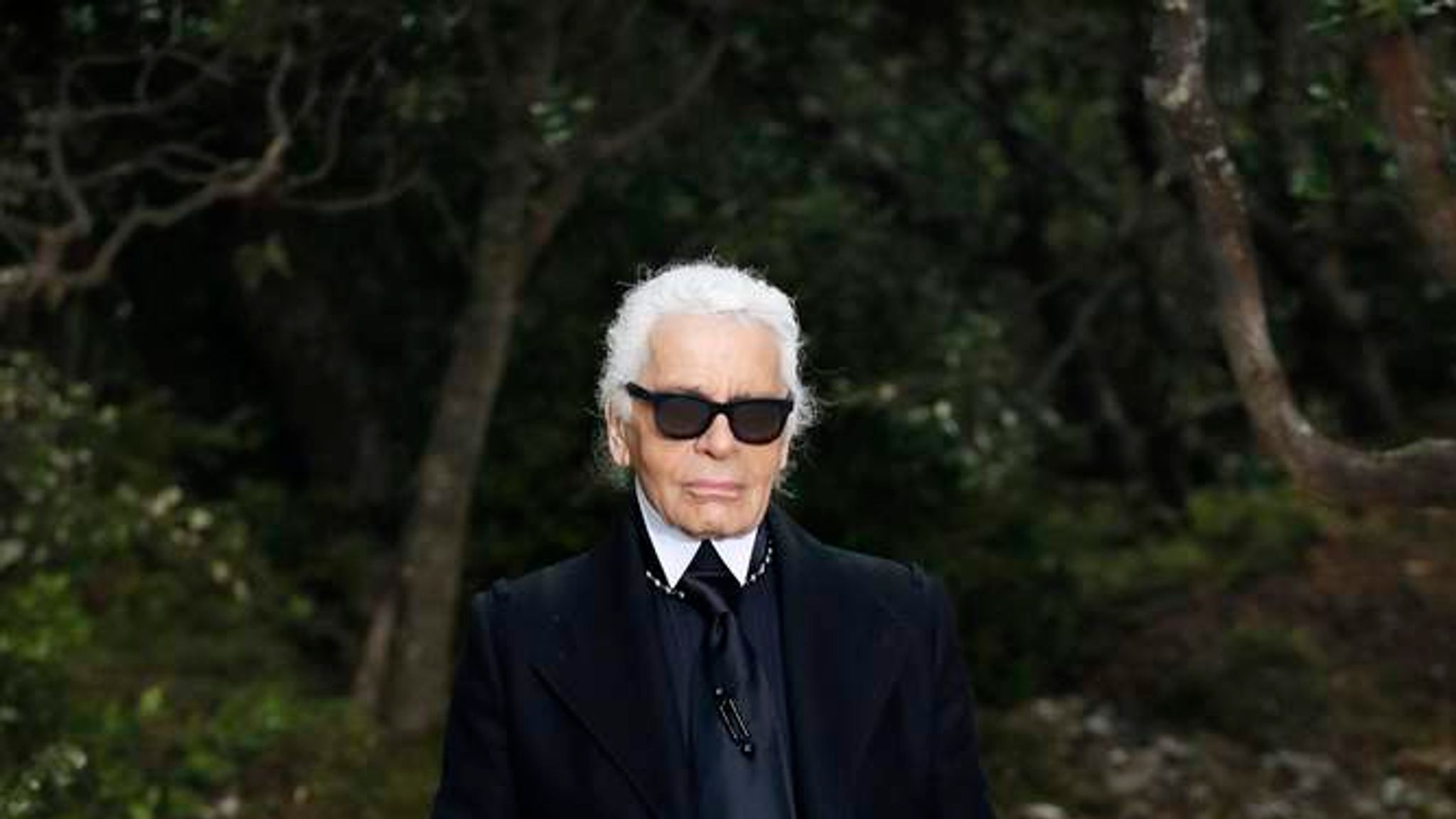Chanel's Karl Lagerfeld Backs Gay Marriage Law | World News | Sky News