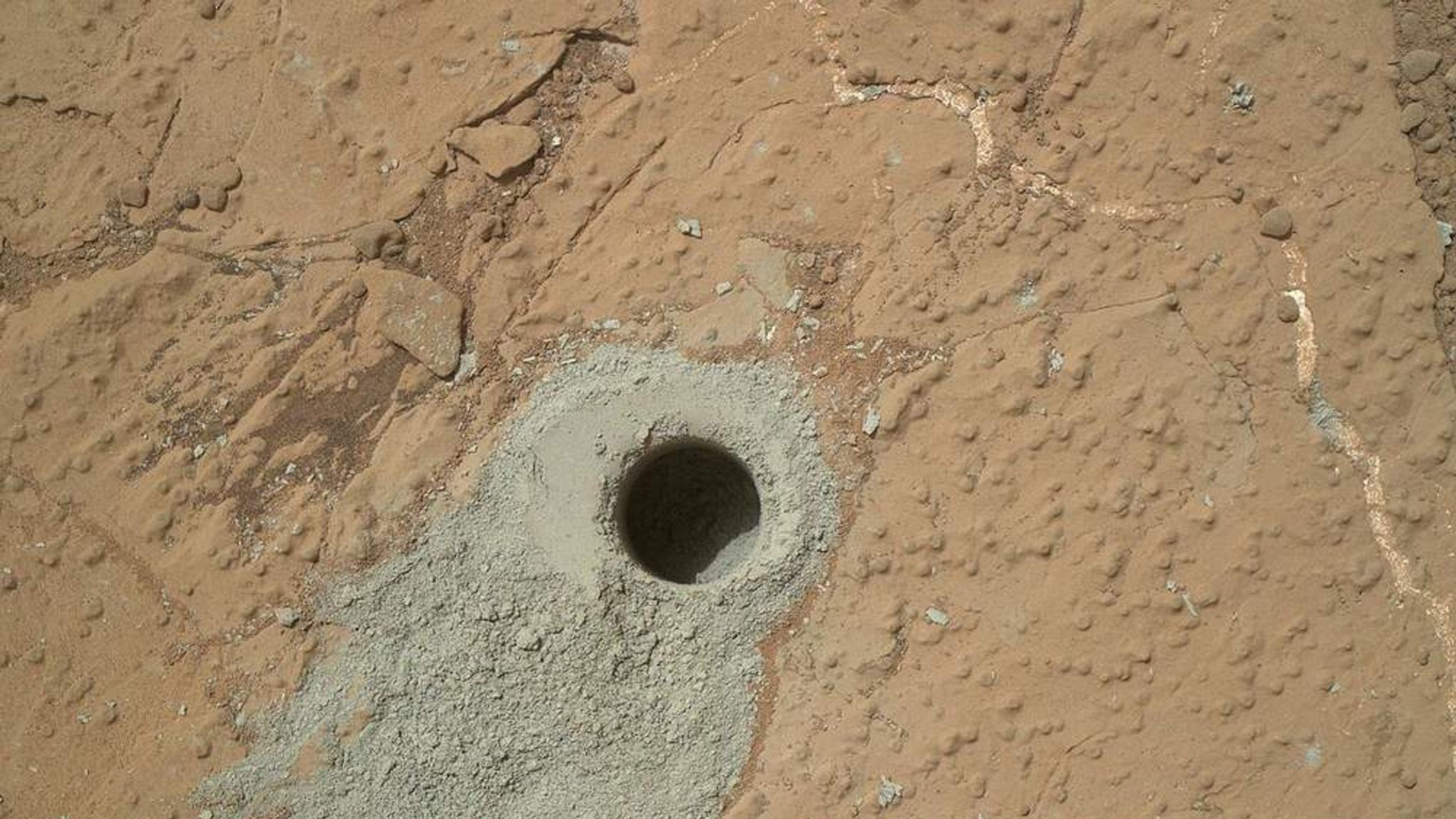 Mars Rover Finds Possible Signs Of Life