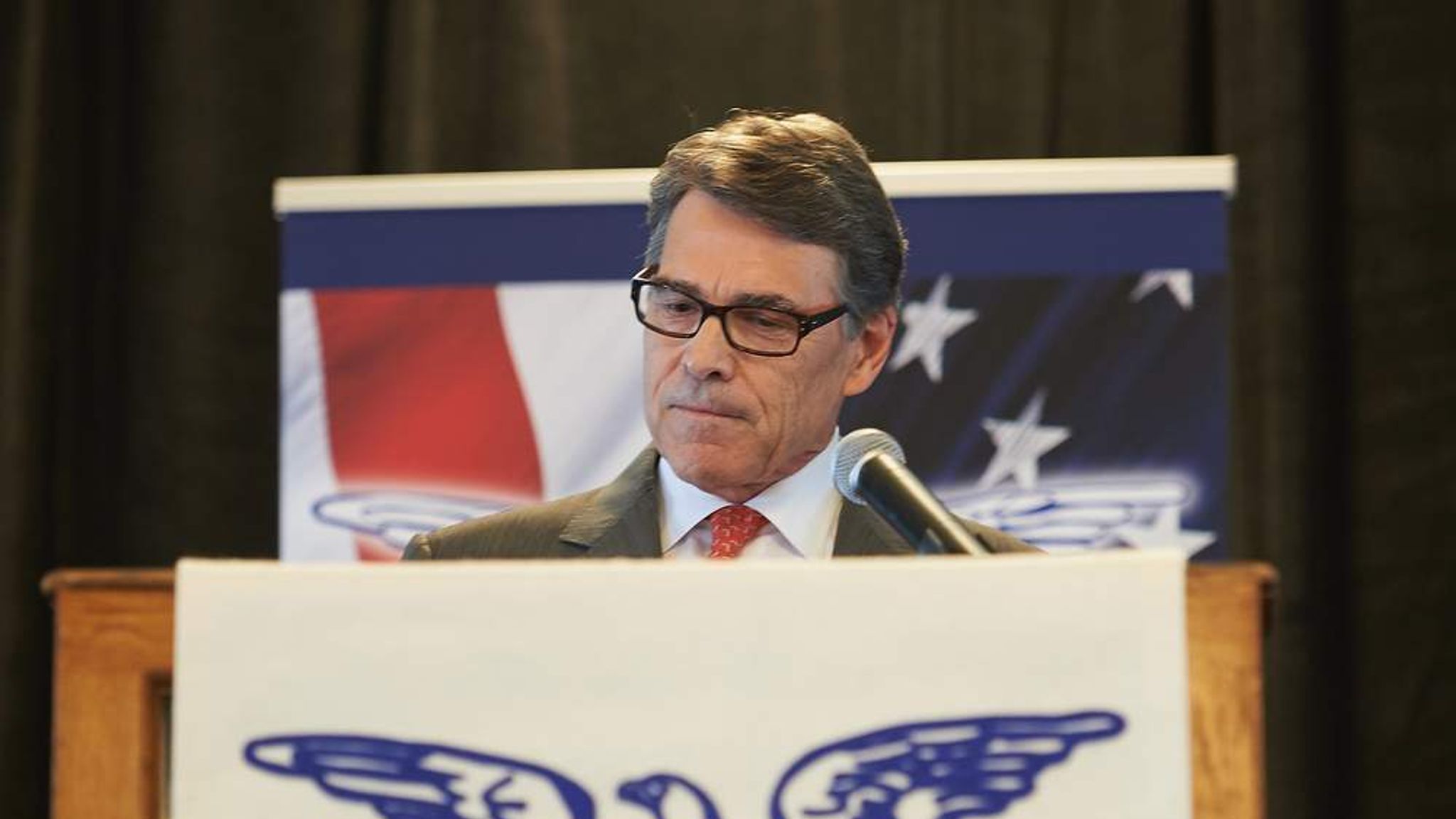 Rick Perry Drops Out Of Presidential Race Us News Sky News