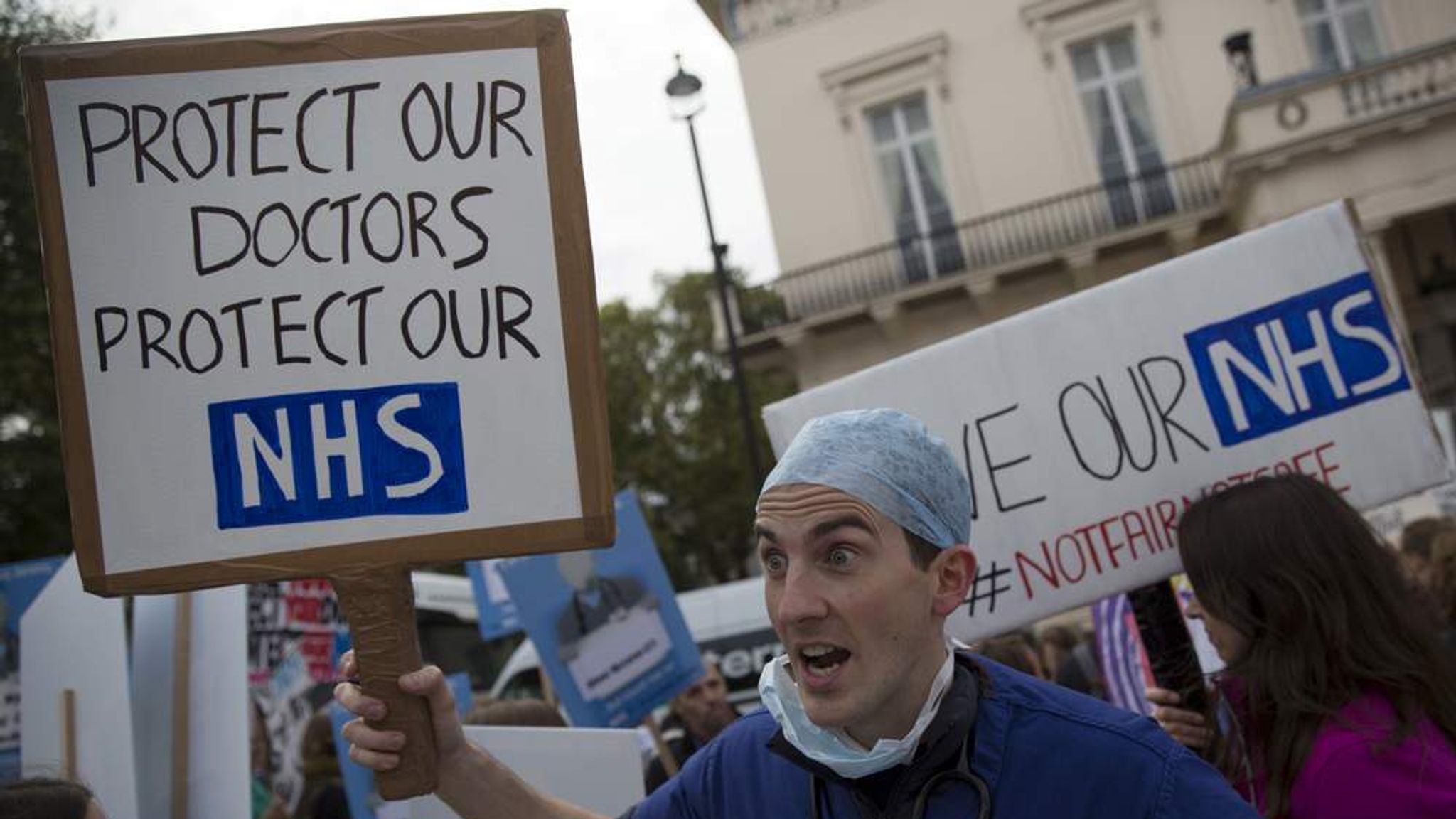 Junior Doctors Suspend Next Week's FiveDay Strike UK News Sky News