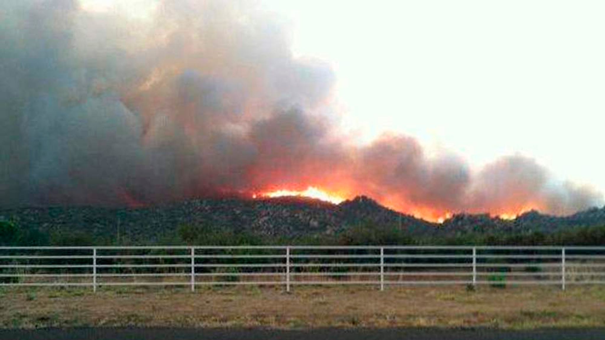 Лесной пожар в Аризоне Ярнелл 2013. Пожар в Аризоне. Гибель лесных пожарных в Аризоне.