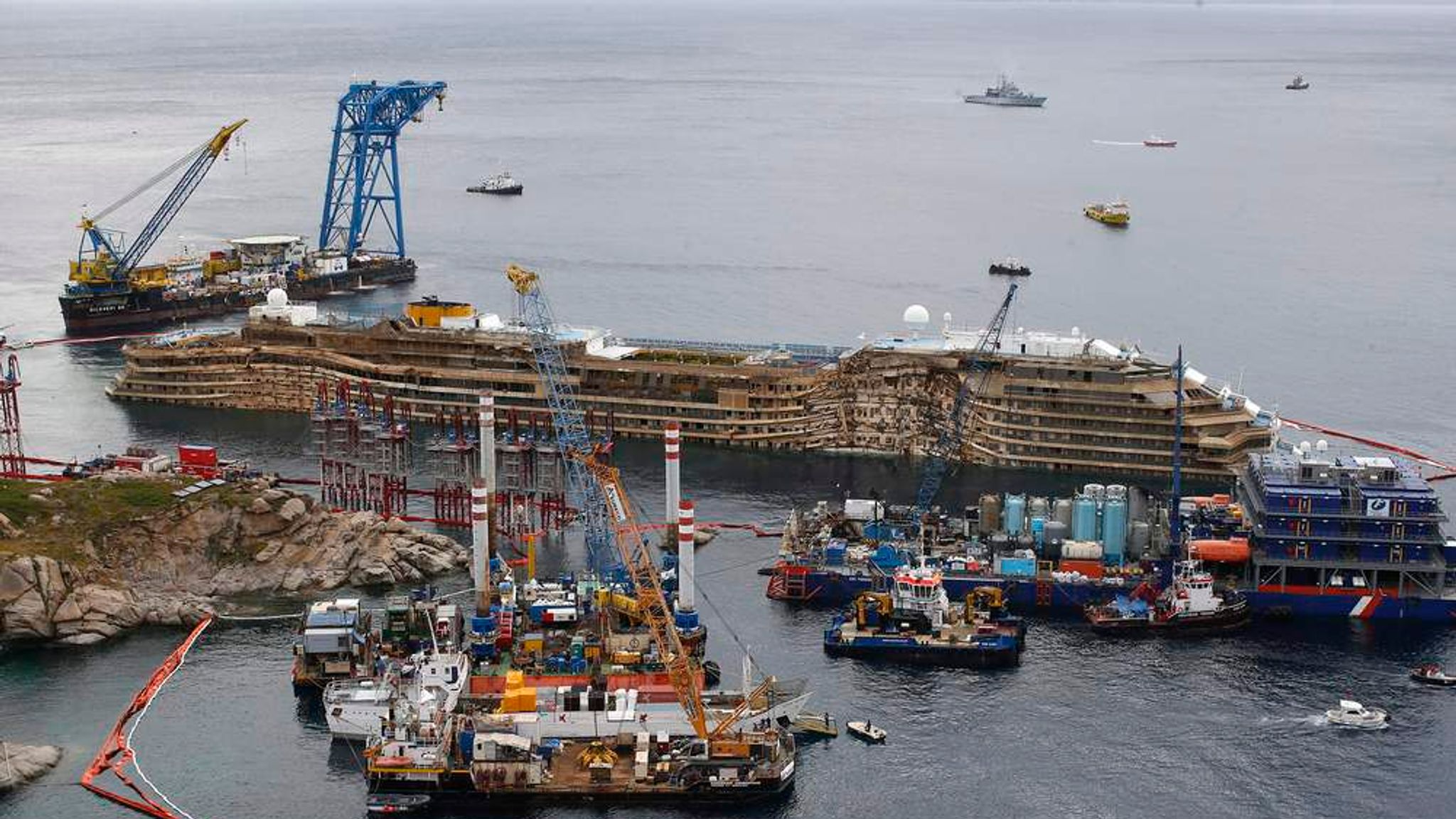 Costa Concordia Captain 'Delayed' Rescue Call | World News | Sky News