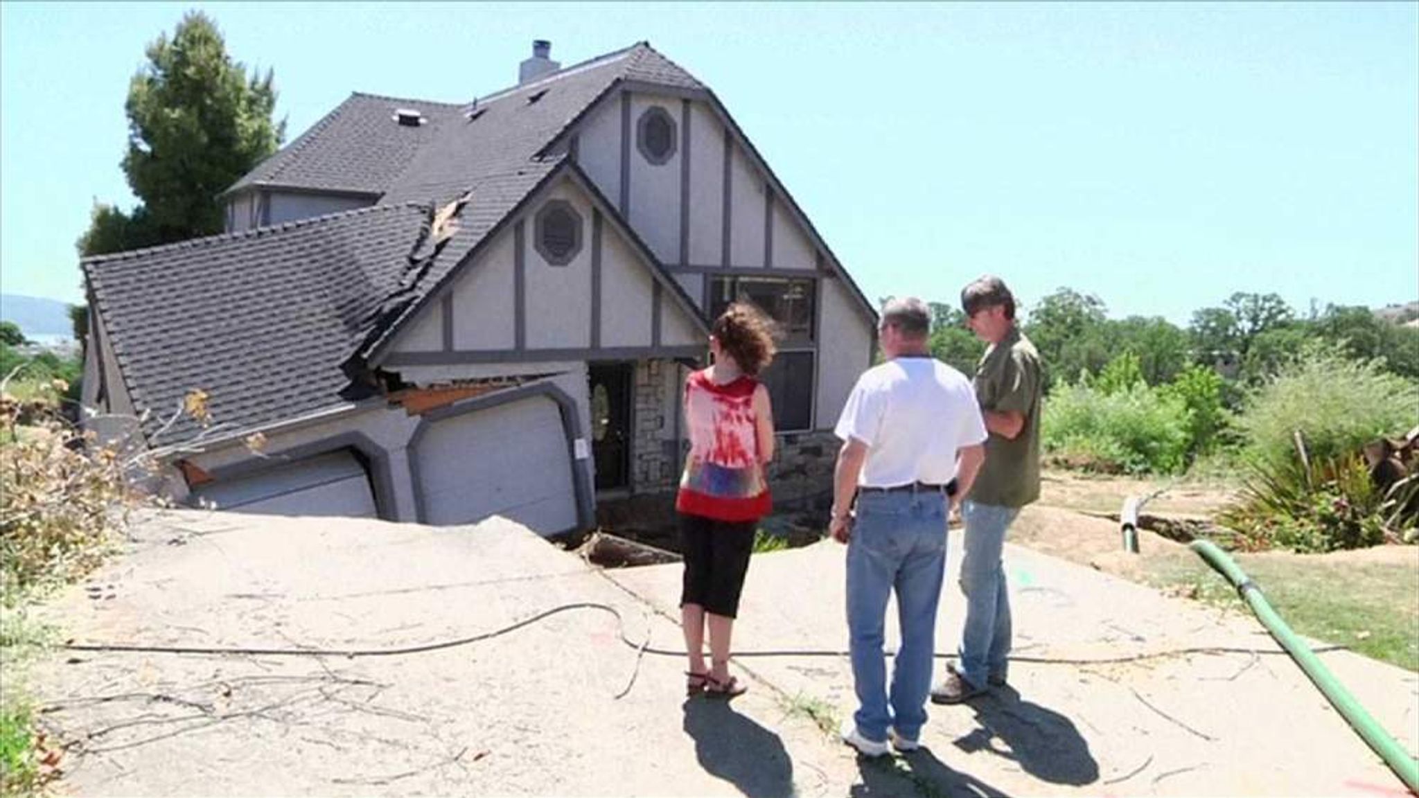 California 'Sinkhole' Swallows Hillside Homes US News Sky News