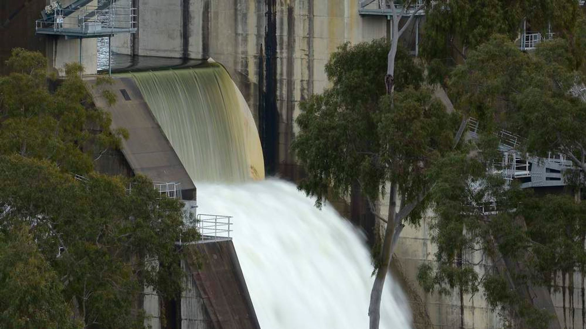 Alert As Sydney's Warragamba Dam Spills Over World News Sky News
