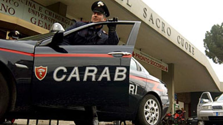 Italian Mob Crackdown Sees 300 Arrested | World News | Sky News