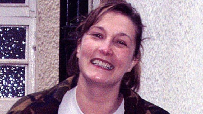 Suzanne Pilley'in dosya resmi