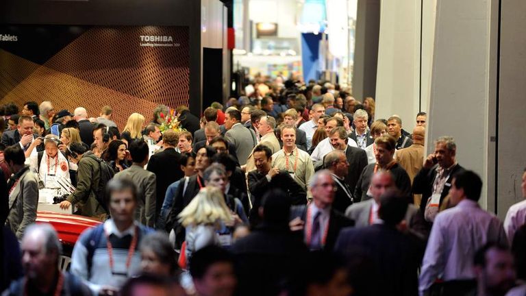 Crowds fill the hallways at the Las Vegas Convention Centre