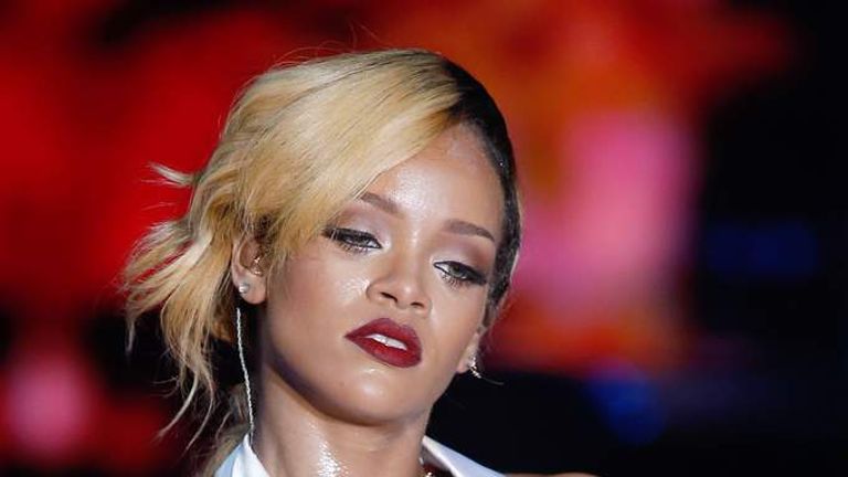 rihanna rehab car rihanna rehab car