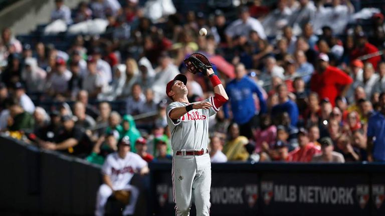 Fan dies in fall at Turner Field during Yankees, Braves game