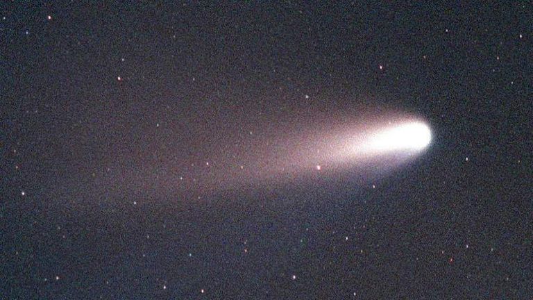 Newly-Discovered Comet May Outshine The Moon | World News | Sky News