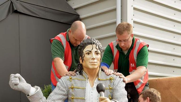 Michael Jackson Fulham Statue Taken Down Scoop News Sky News