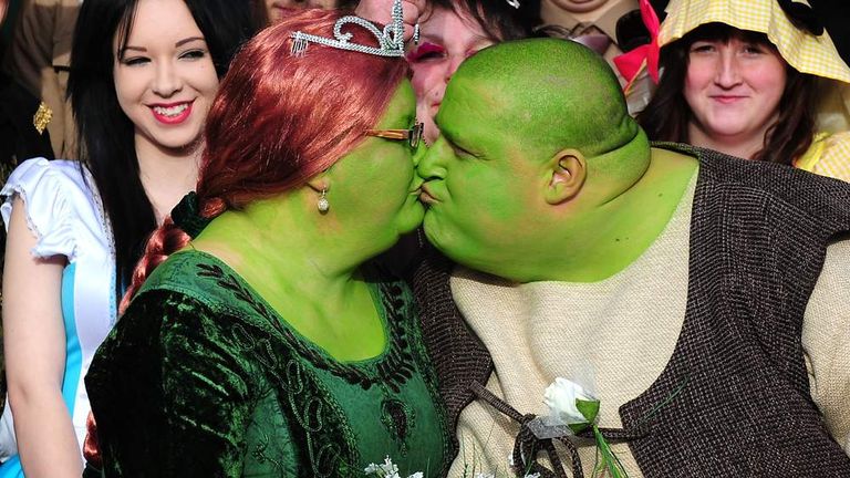 Shrek Wedding: Going Green For Cancer Charity | UK News | Sky News