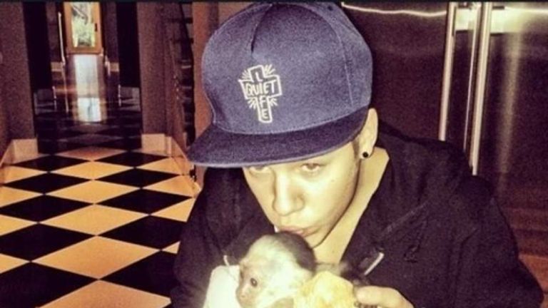 Justin Bieber's Pet Monkey Seized At Airport | Ents & Arts News | Sky News