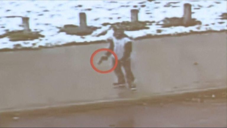 Cleveland Police release video showing shooting of Tamir Rice