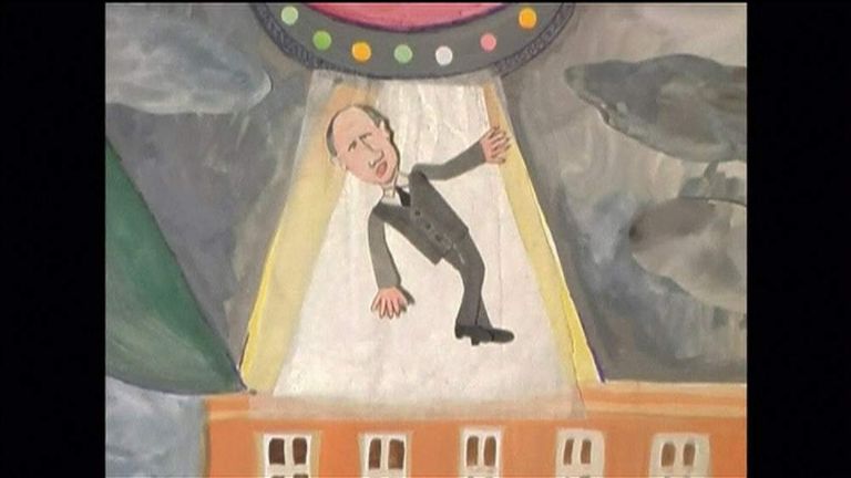 Animation shows Putin abducted by aliens