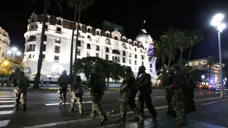 Troops on street after truck attack in Nice, France