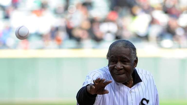 First Black Baseball Player in Chicago Dies, US News