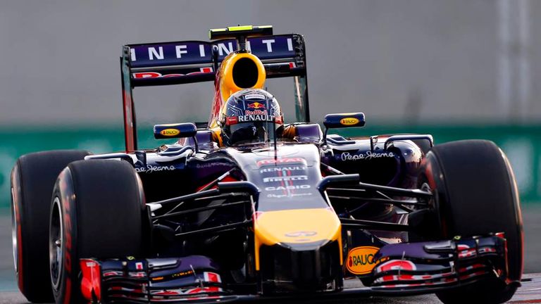 Red Bull F1 driver Ricciardo of Australia drives during the qualifying session of the Abu Dhabi F1 Grand Prix at the Yas Marina circuit in Abu Dhabi