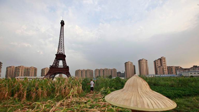 China's Tianducheng Is an Eerie Ghost Town Version of Paris, Smart News