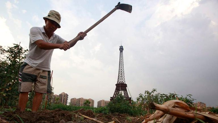 China's Tianducheng Is an Eerie Ghost Town Version of Paris, Smart News