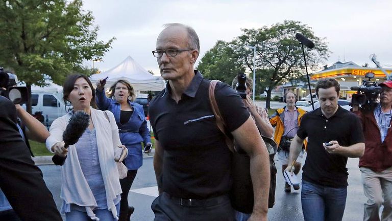 Walter Palmer arrives at the River Bluff Dental clinic in Bloomington