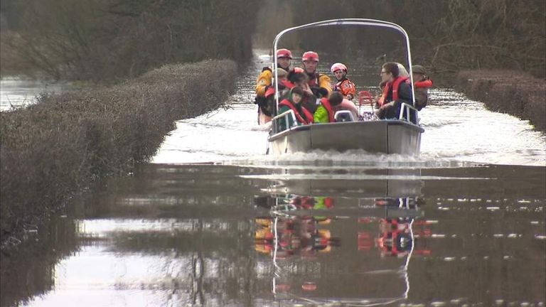 Floods Muchelney Locals Angry As Village Cut Off Uk News Sky News 0198