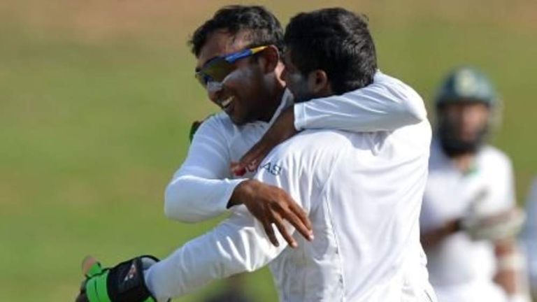 Sri Lanka Take Charge In Colombo | Scoop News | Sky News