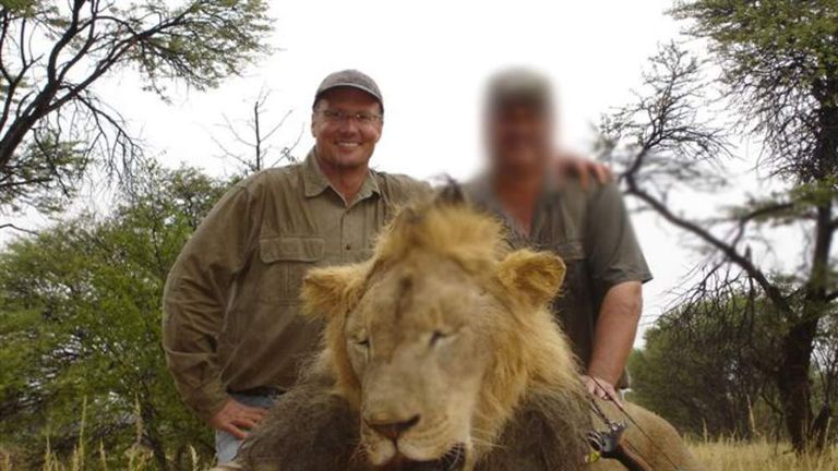 Walter Palmer is accused of killing Zimbabwe&#39;s "iconic" lion named Cecil.