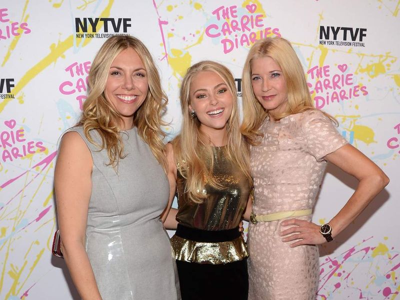 Carrie Diaries Premieres In US