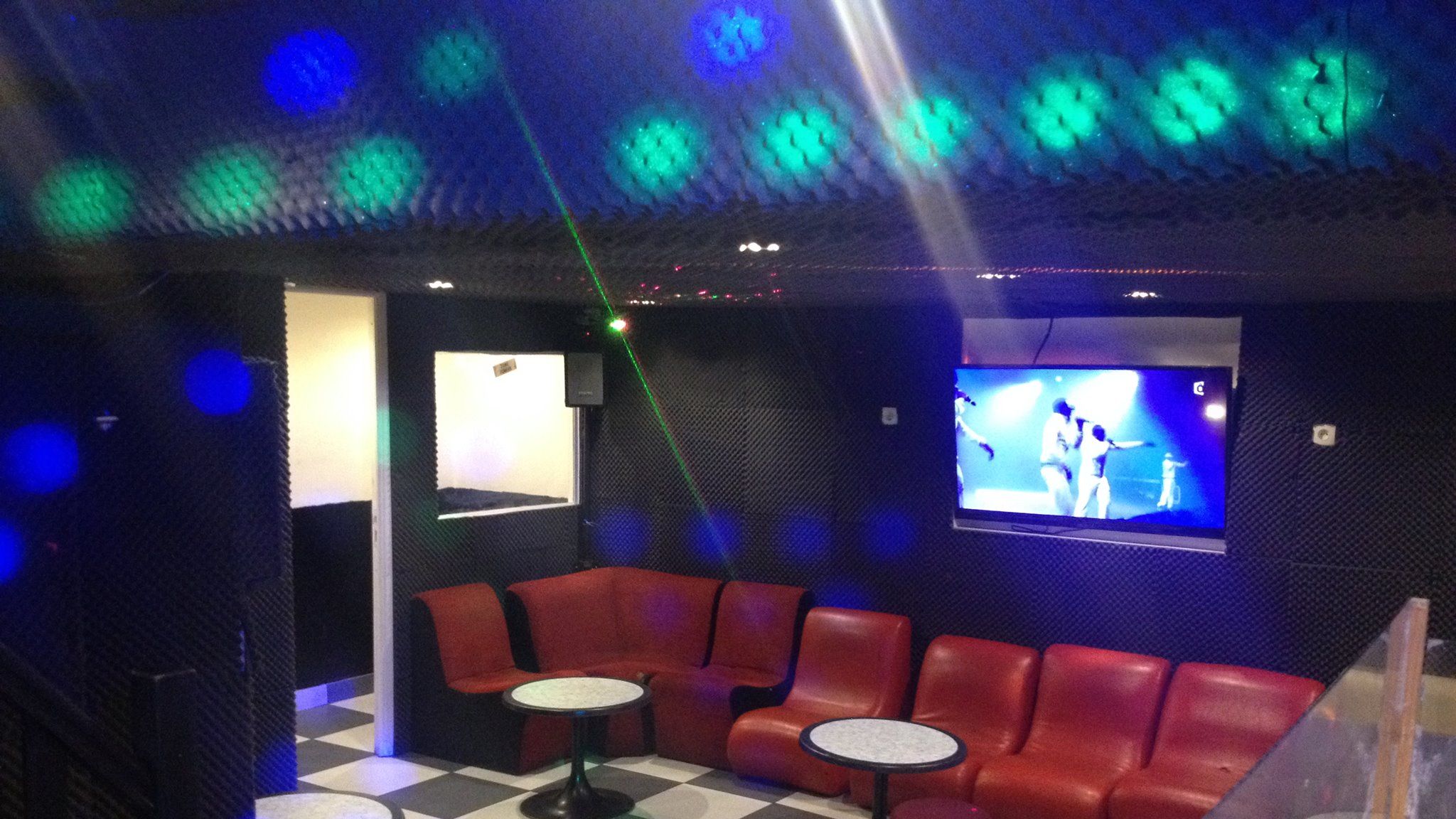 Swiss Bar In Fatal New Year S Fire Had Not Been Inspected For Five