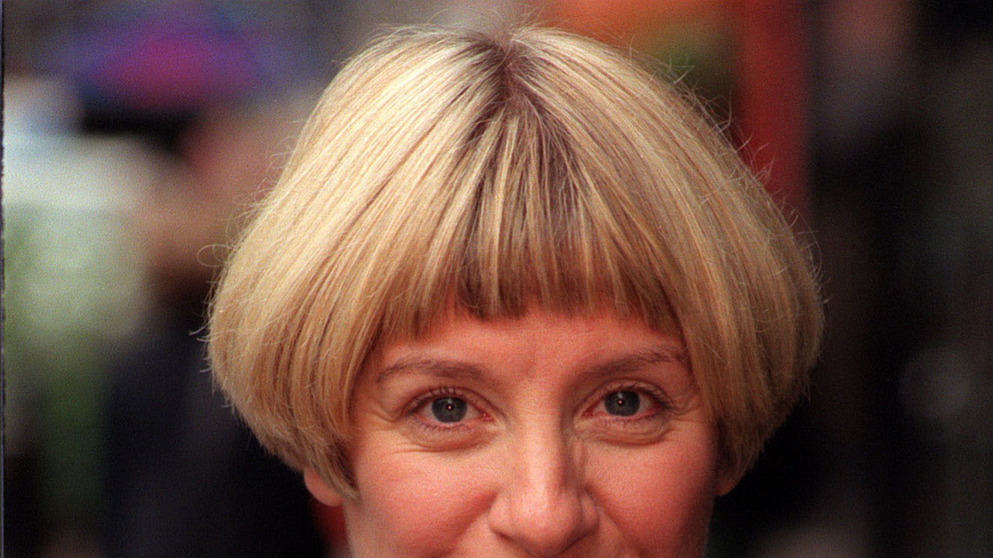Let's Do It! Victoria Wood Statue To Be Built In Her Home Town Of Bury Ents & Arts News Sky News
