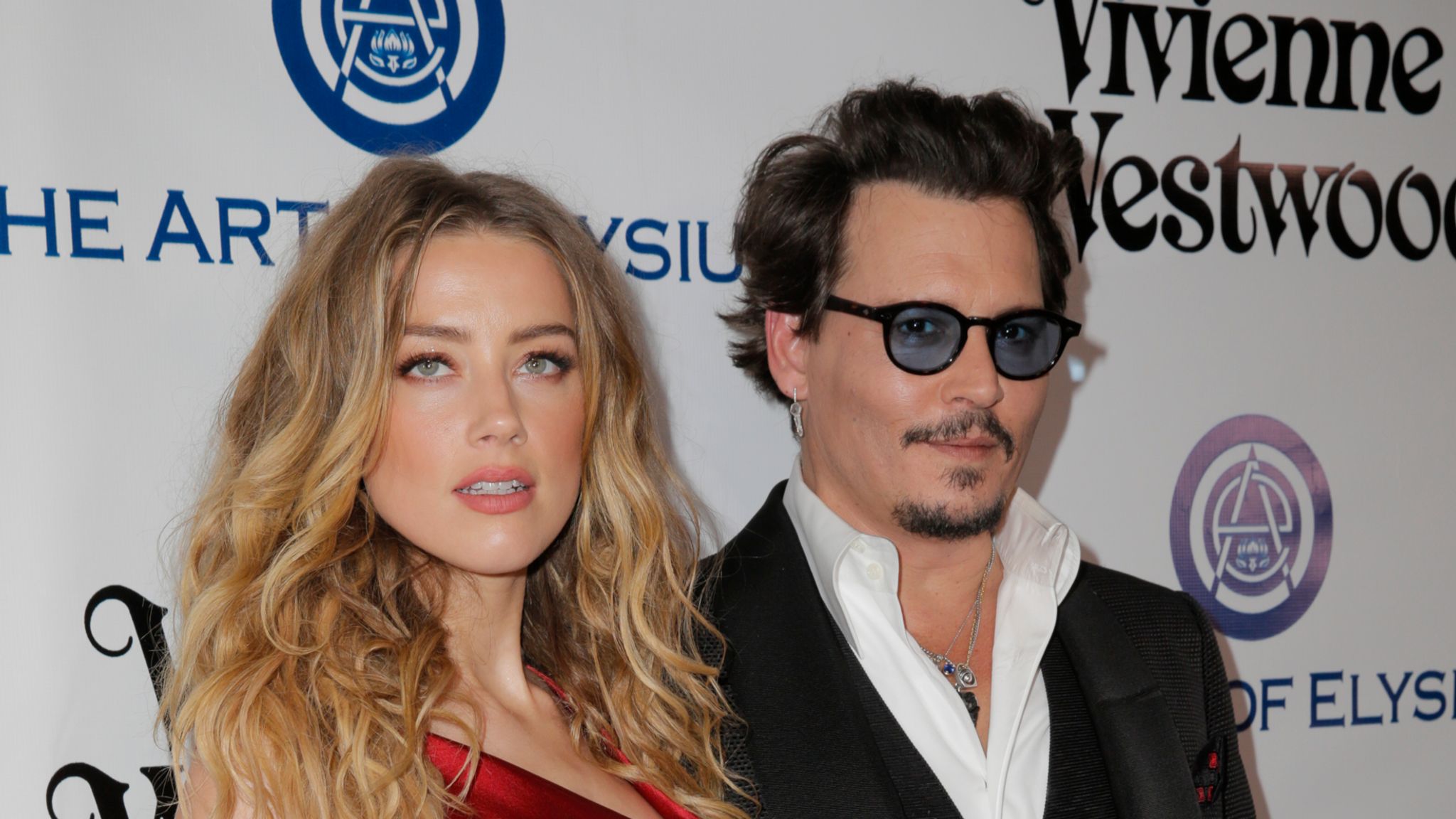 Amber Heard Claims Johnny Depp Slapped And Choked Her During Their 15 Month Marriage Ents 9426