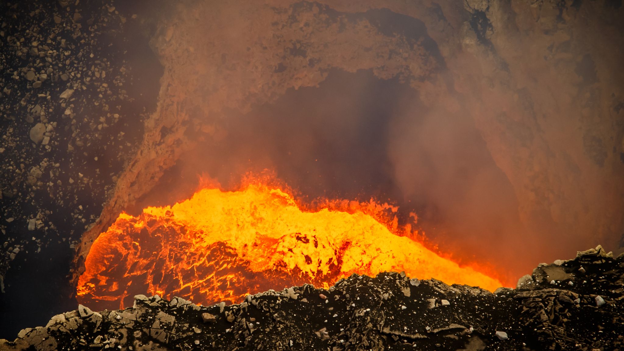 Wireless Hotspot Volcano Is Connected To  Science & Tech News